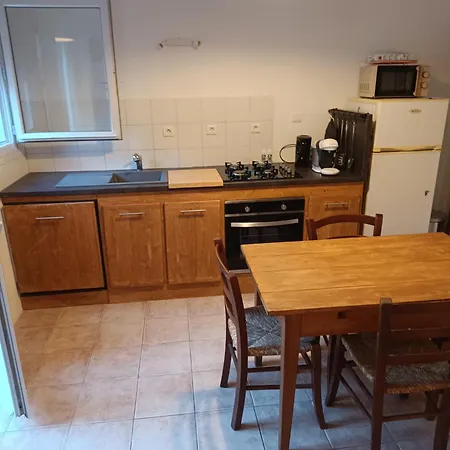 Les Grillons Appartement Bagnols-sur-Cèze Buitenkant foto